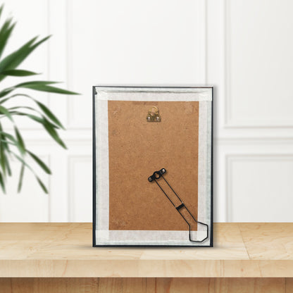 Black Frame 6x8